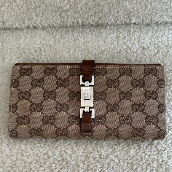 Gucci Monogram Long Wallet - Picture 8 of 15